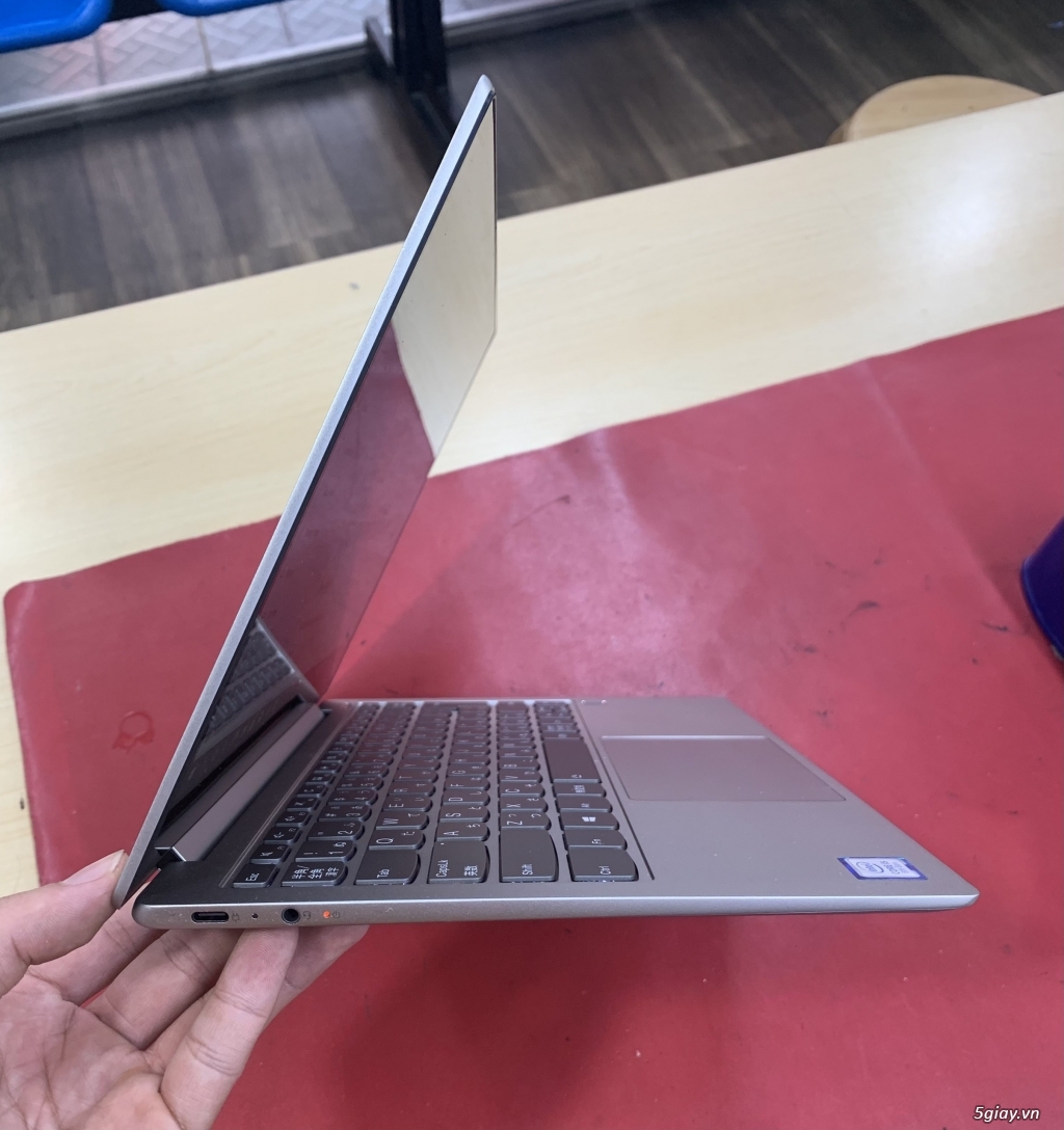 Cần bán Laptop Lenovo Yoga S730-13IWL - 1