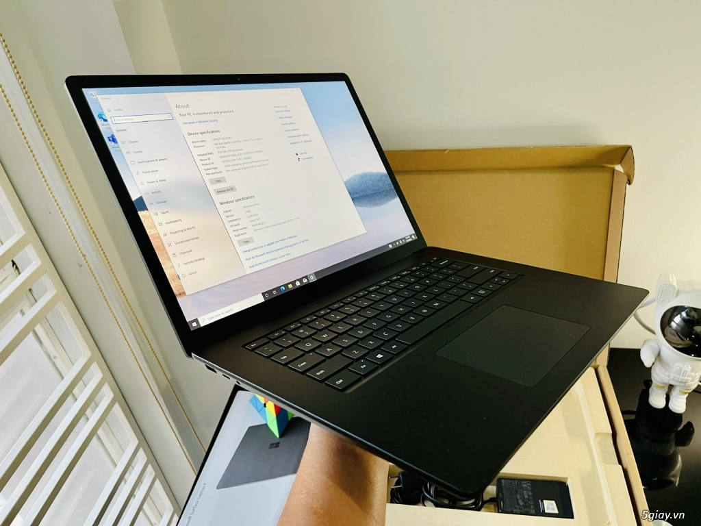 Cần bán: Microsoft Surface Laptop 4 i7, 8GB, 512GB - 2