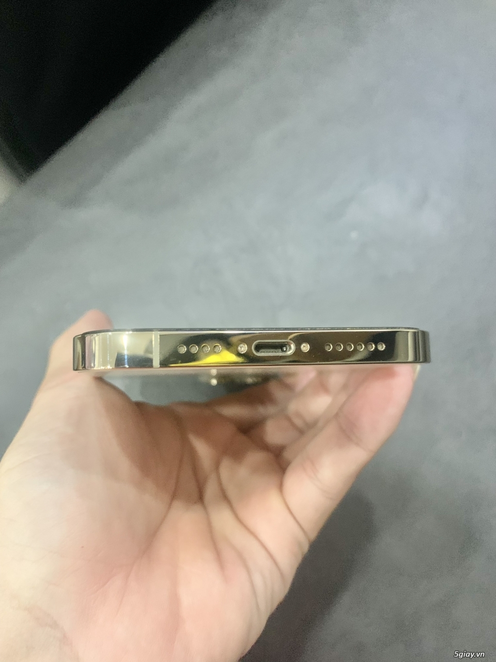iPhone 12 Pro Max 256Gb màu gold. Máy đẹp dùng lướt pin còn 100%. - 2