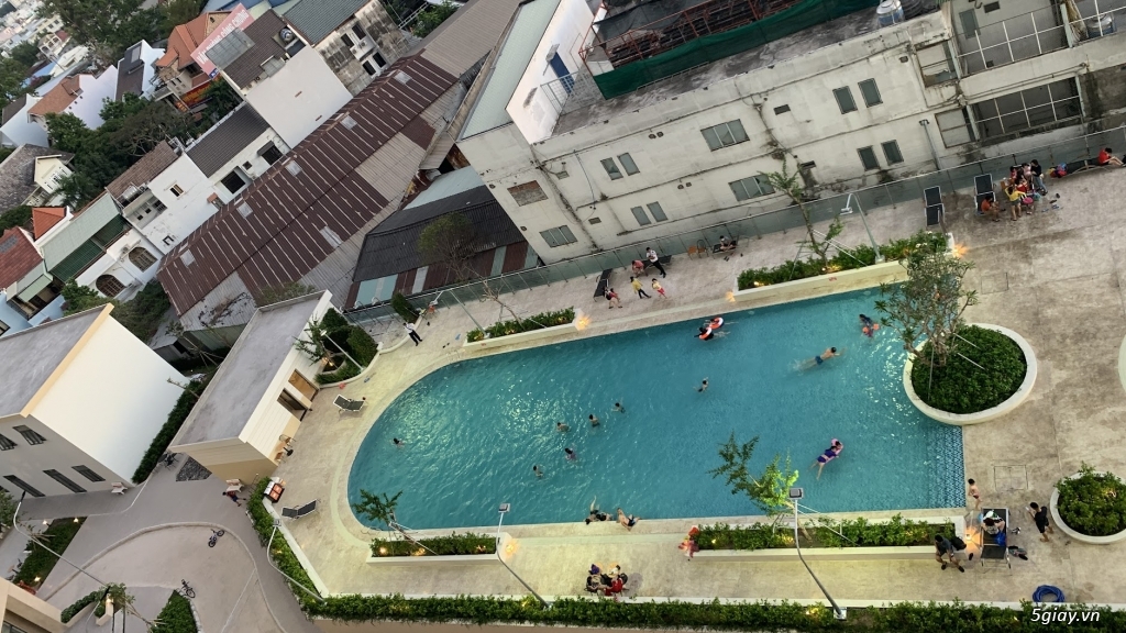 Bán căn hộ Centum Wealth 3PN, tầng 7, view hồ bơi, Landmark 81