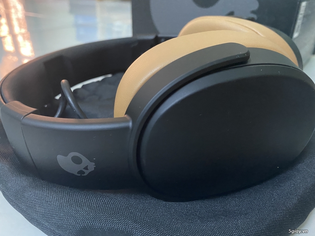 Cần bán Skullcandy Crusher Wireless - 3