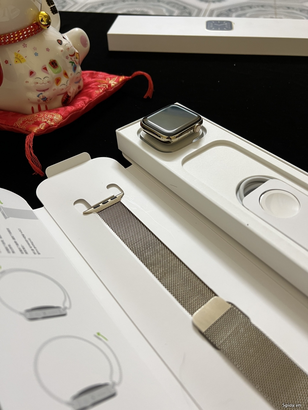 Đồng hồ Apple đồ công nghệ thiết yếu và thời trang - 23