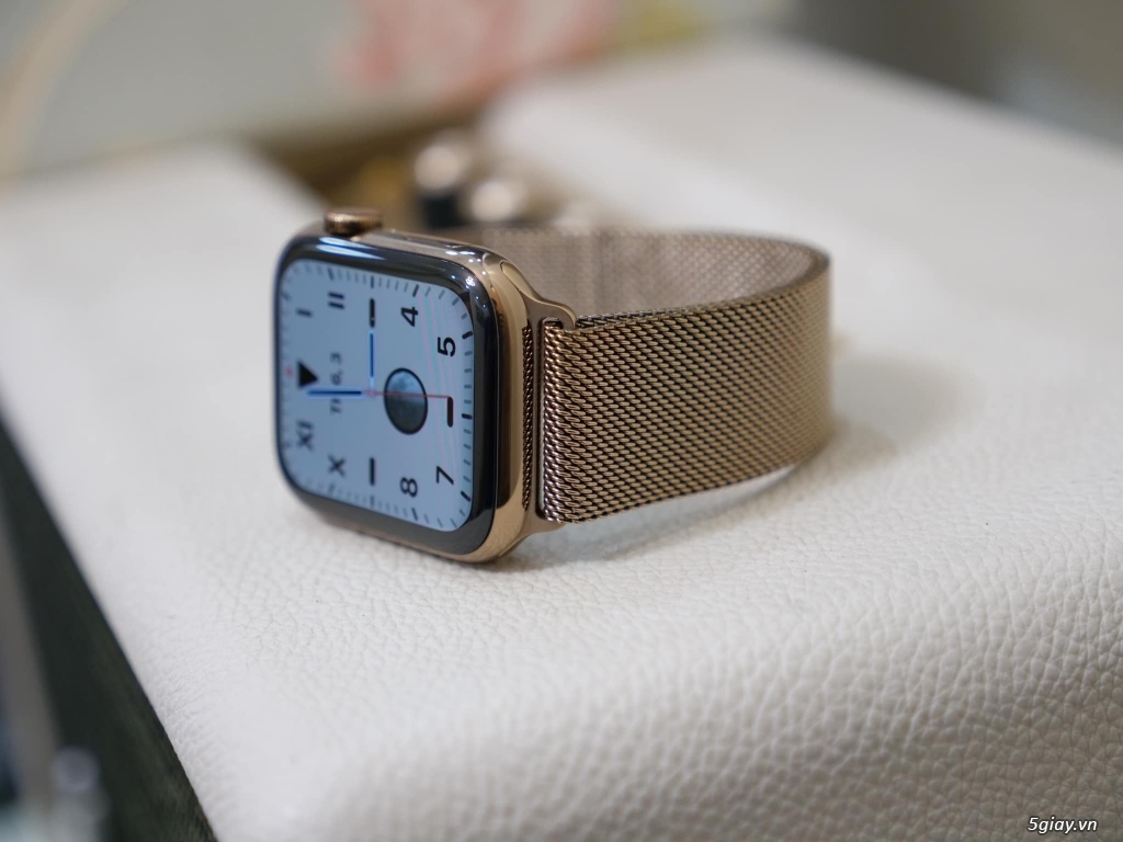 Đồng hồ Apple đồ công nghệ thiết yếu và thời trang - 28