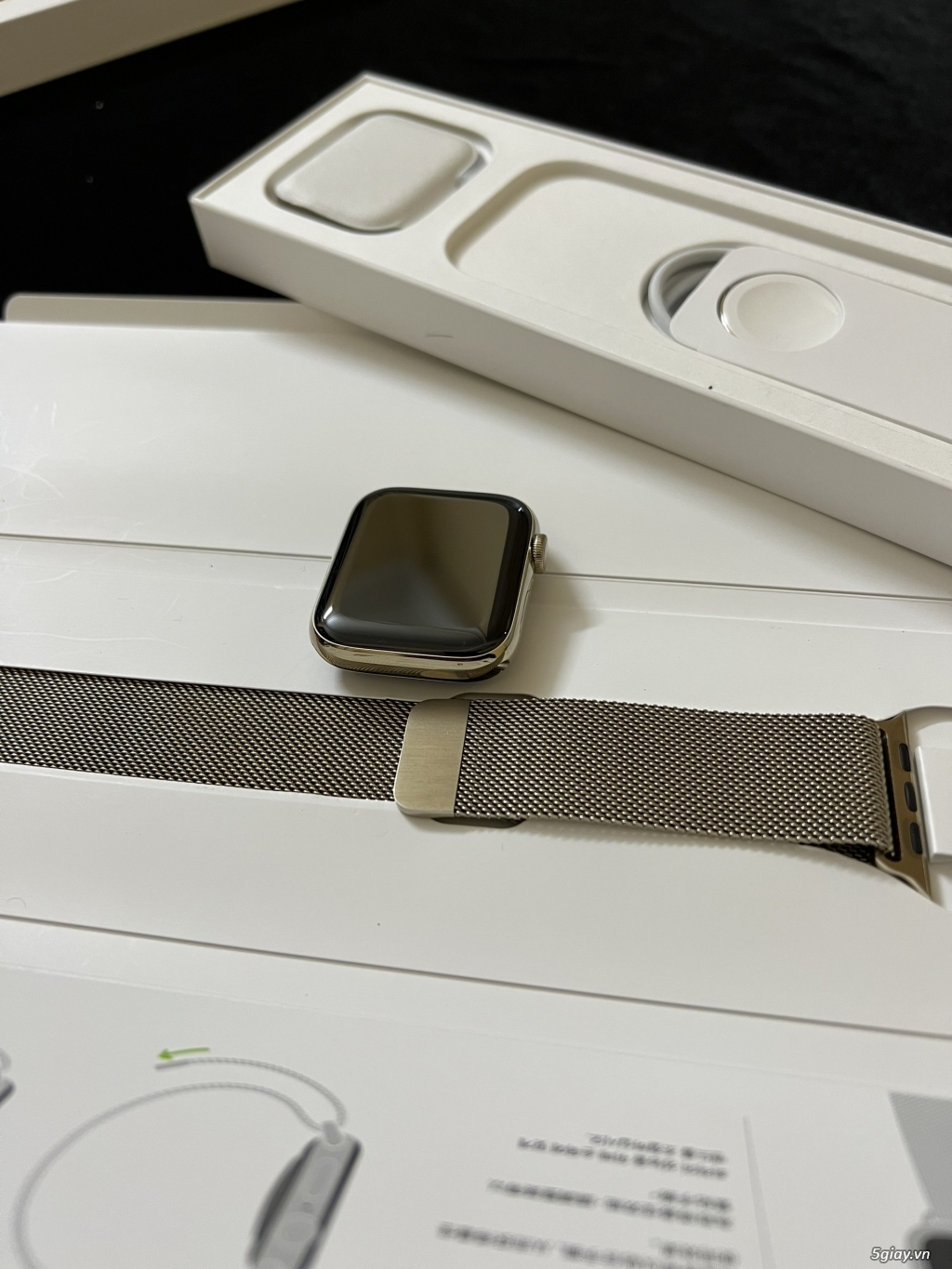 Đồng hồ Apple đồ công nghệ thiết yếu và thời trang - 21