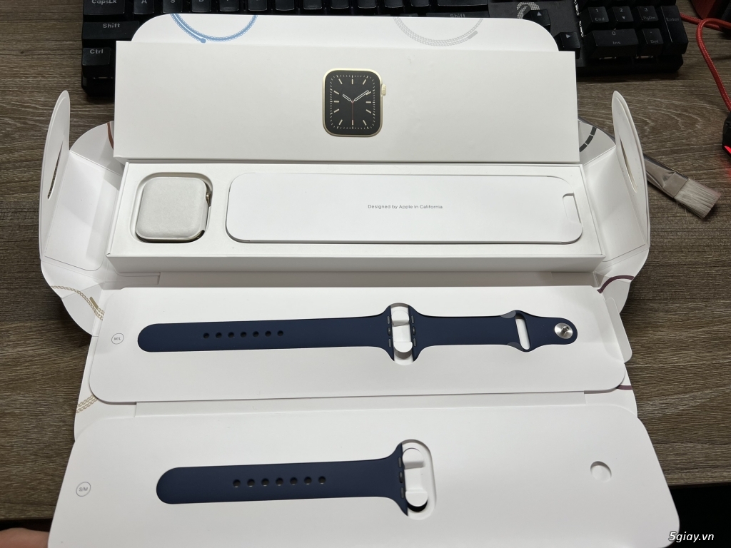 Apple watch thép 6 44mm new seal chưa active bản esim full tính năng - 2
