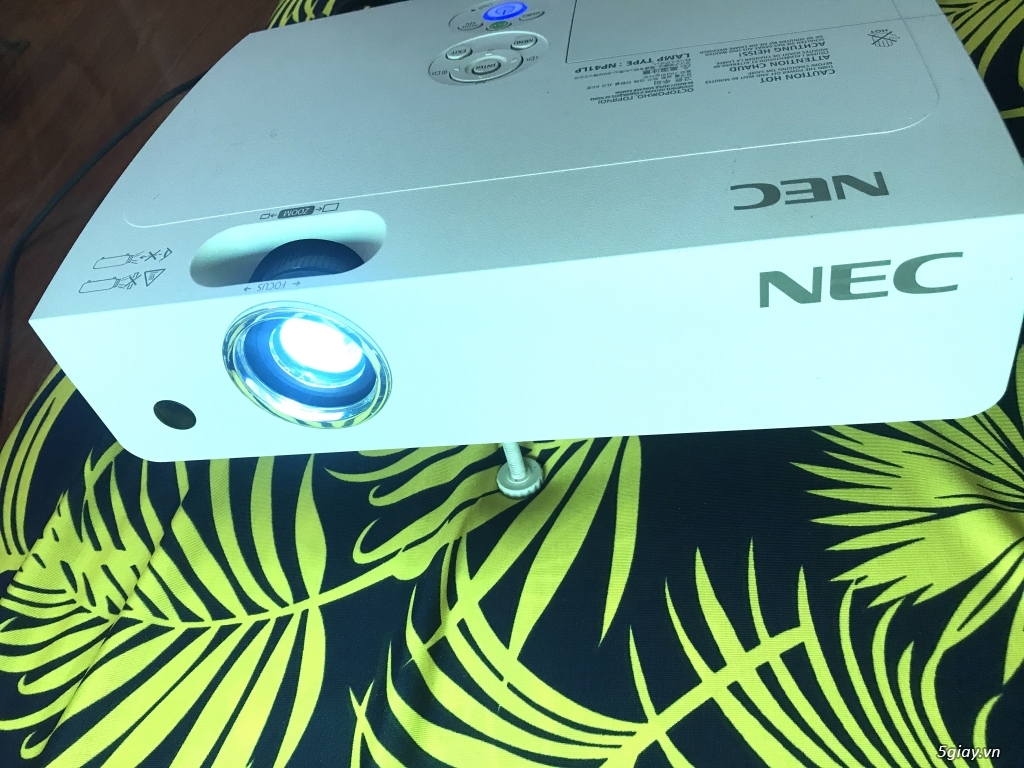 Máy chiếu Nhật NEC NP-MC331XG, Mỹ Optoma EH2060