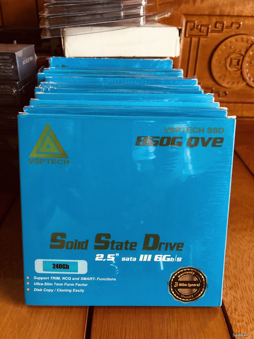 SSD SATA3 240g sẵn số lượng - 1