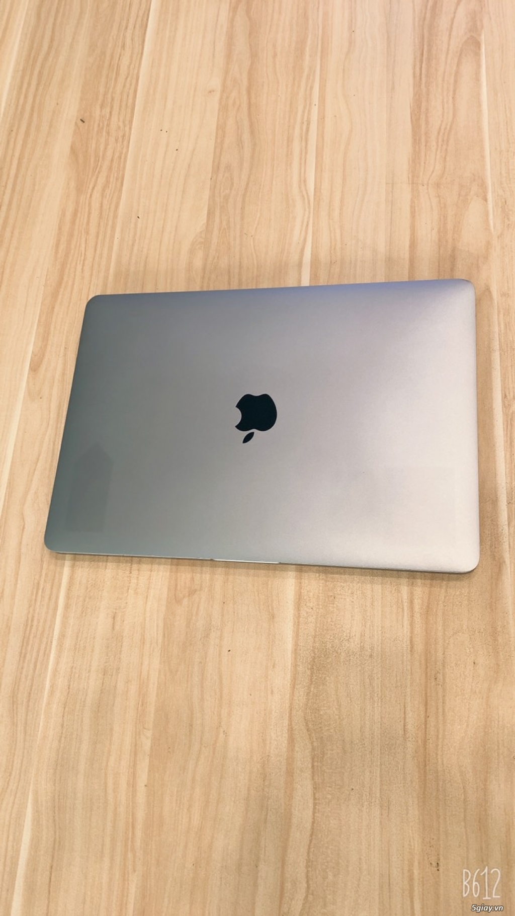 máy tính xách tay MacBook Pro 13″ 2017