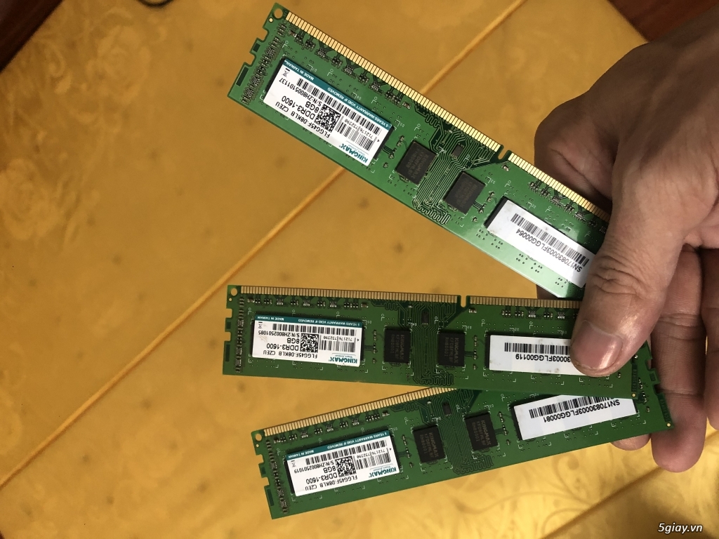 Dư dùng 4 Thanh DDR3_8G Kingmax cần bán