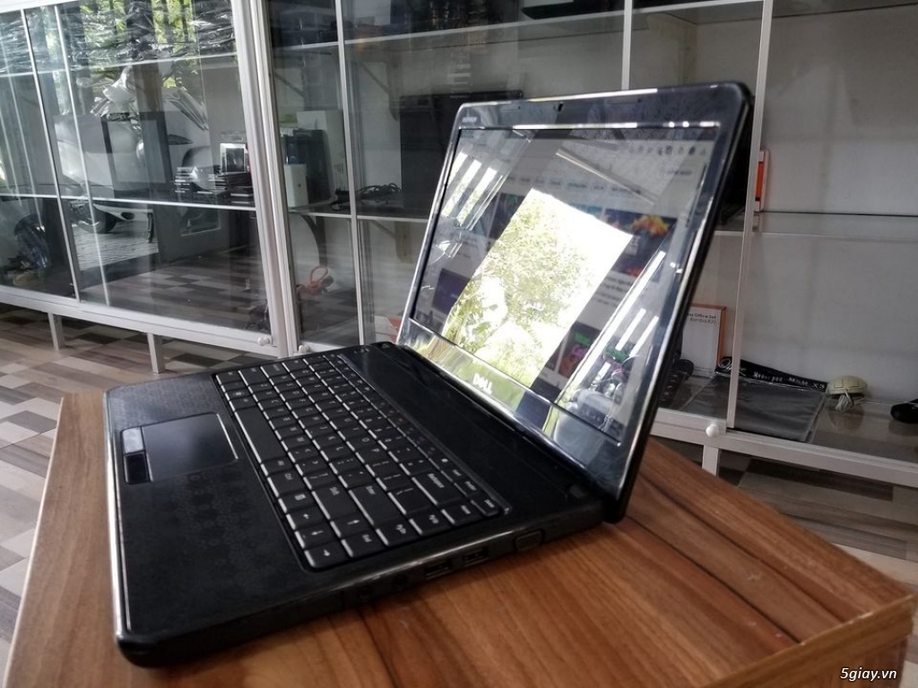 Cần Bán Laptop Dell Inspiron 4020 - Máy Đẹp