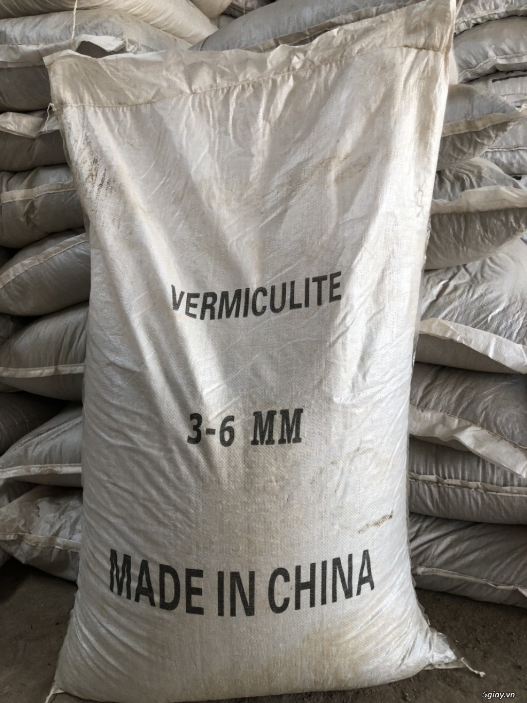 Cung cấp số lượng lớn Vermiculite làm vườn, xây dựng, công nghiệp - 7