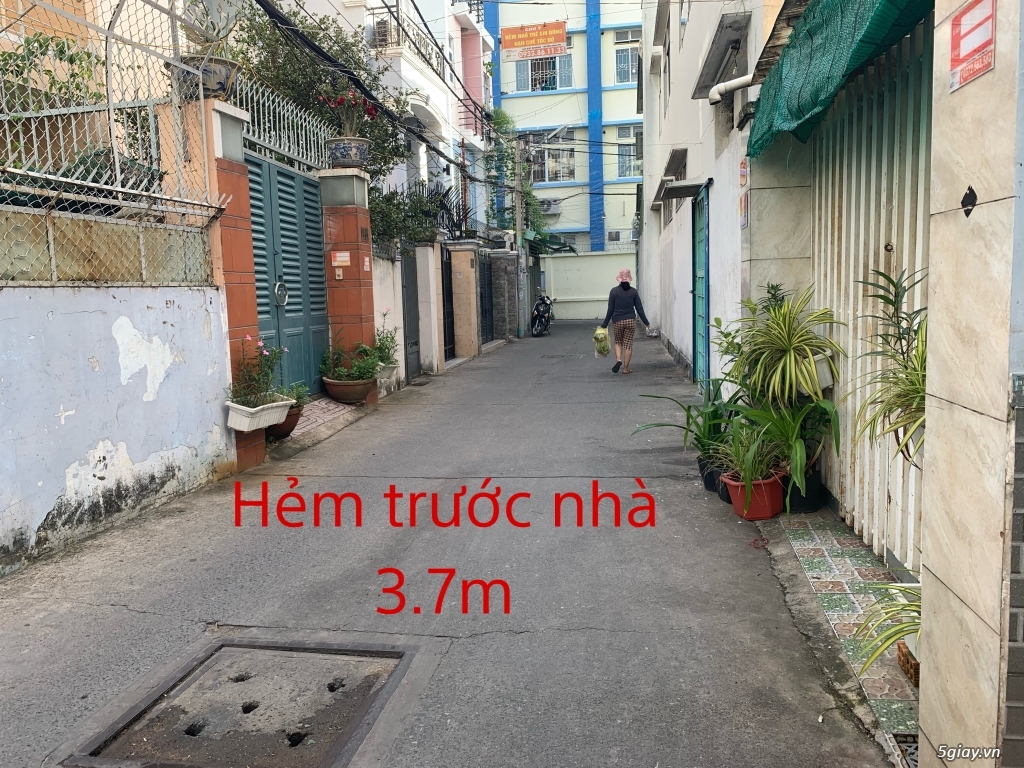 P15 Q4 Nhà Cấp 4 Cần Bán- ngay chủ - nhà quá rộng, vị trí khá lý tưởng - 1