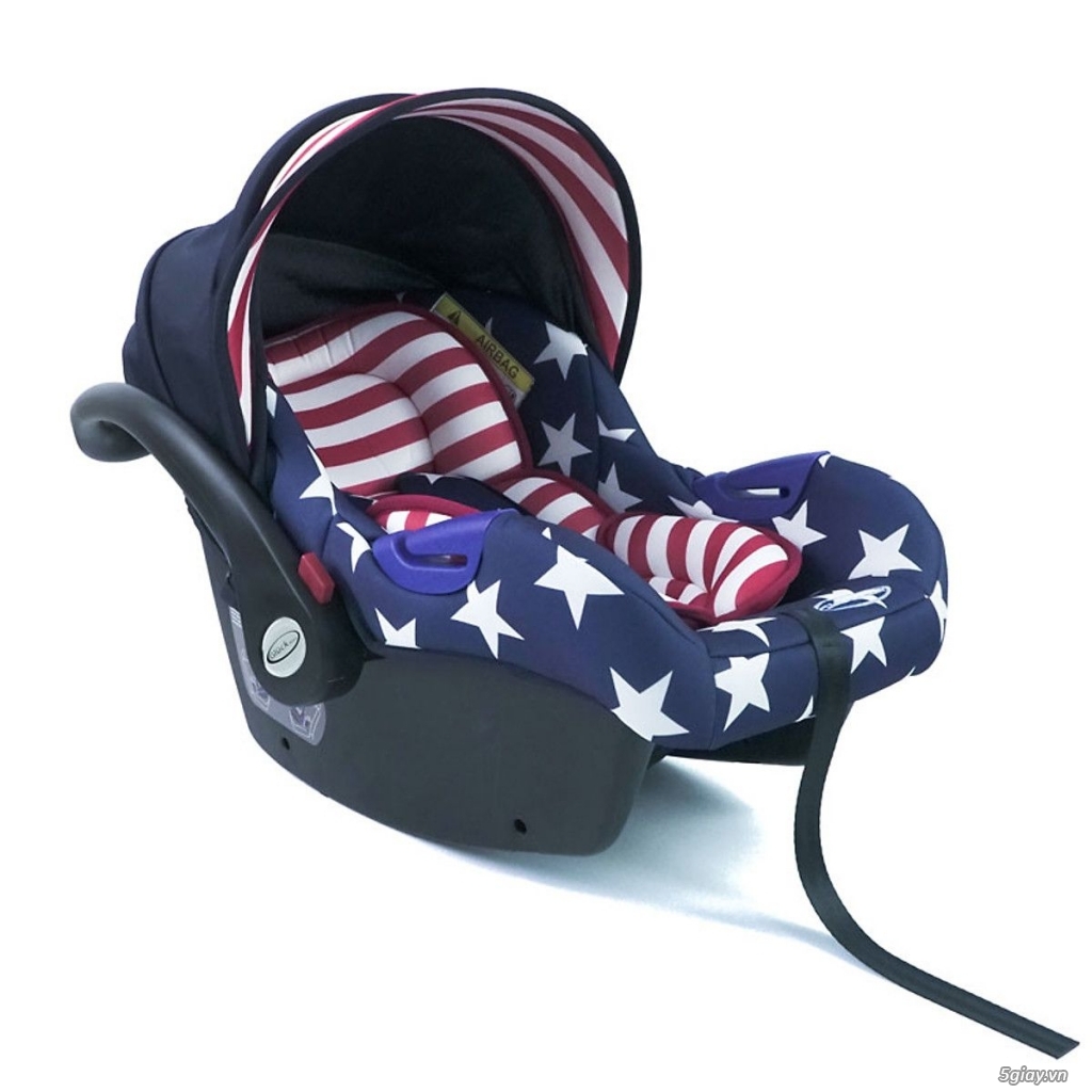 Nôi xách kim gắn oto cho bé