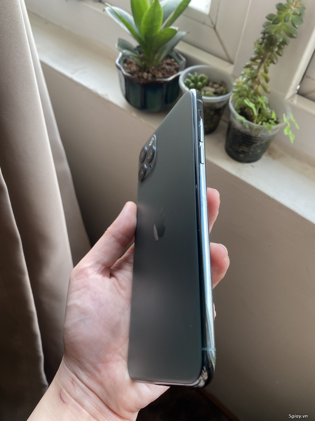 Cần bán iphone 11 promax 64gb Green QT Full nguyên zin keng - 1