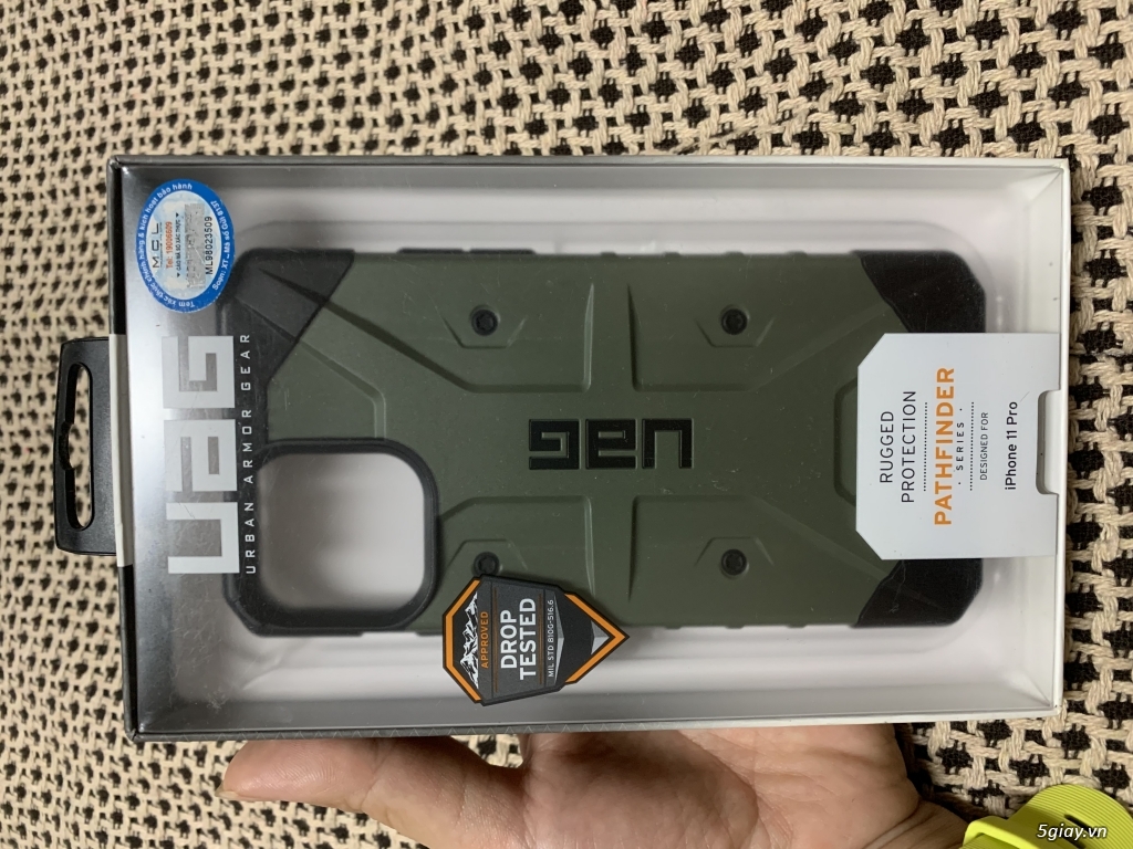 ỐP LƯNG UAG CHÍNH HÃNG - 4