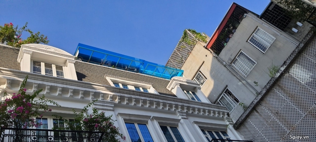 Tấm nhựa lấy sáng thông minh - 1