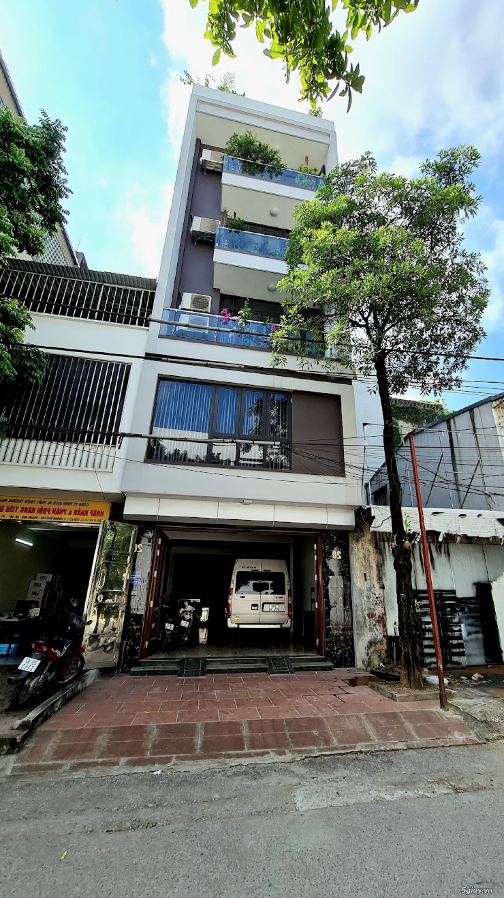 Hiếm ! nhà 299 Hoàng Mai, Phân Lô - Ô Tô vào nhà - Giá rẻ nhất Khu vực