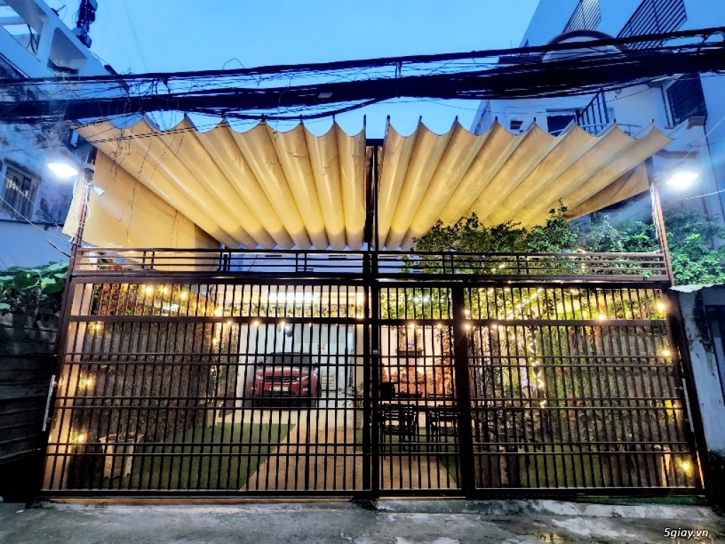 Nhà Sân Vườn đẹp Nguyễn Xí, Bình Thạnh 216 m2 (7,6 x 29),Hẻm Xe Tải 6m - 5