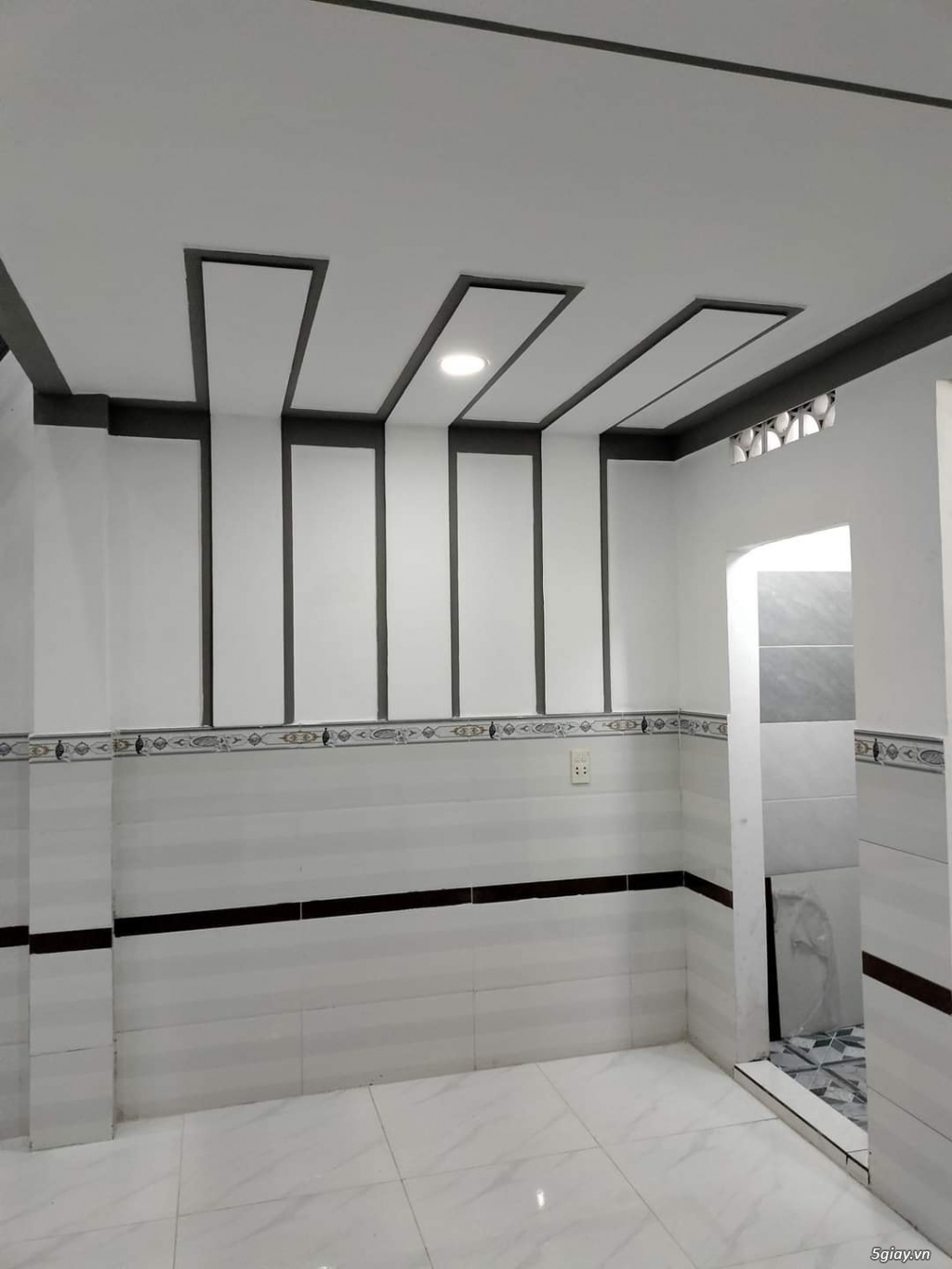 Nhà Thái Hoà, 2 nhà 1 sổ, điện nước riêng