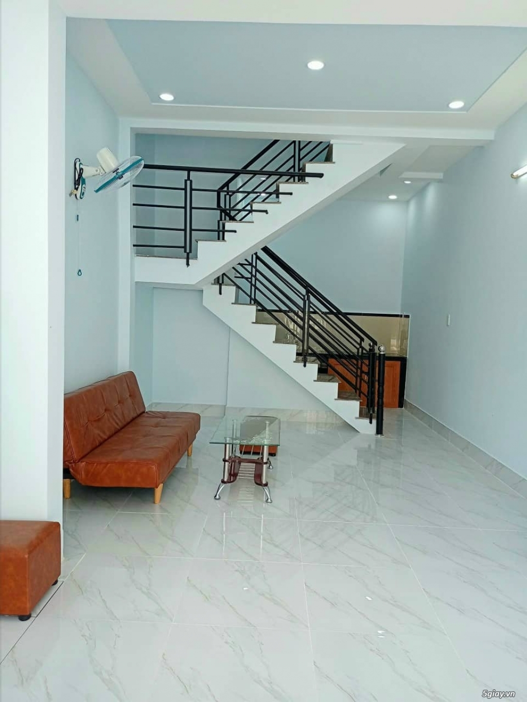 Tôi cần tiền bán gấp căn nhà Bình Tân, 4*10m, giá 1 tỷ 5 - 1