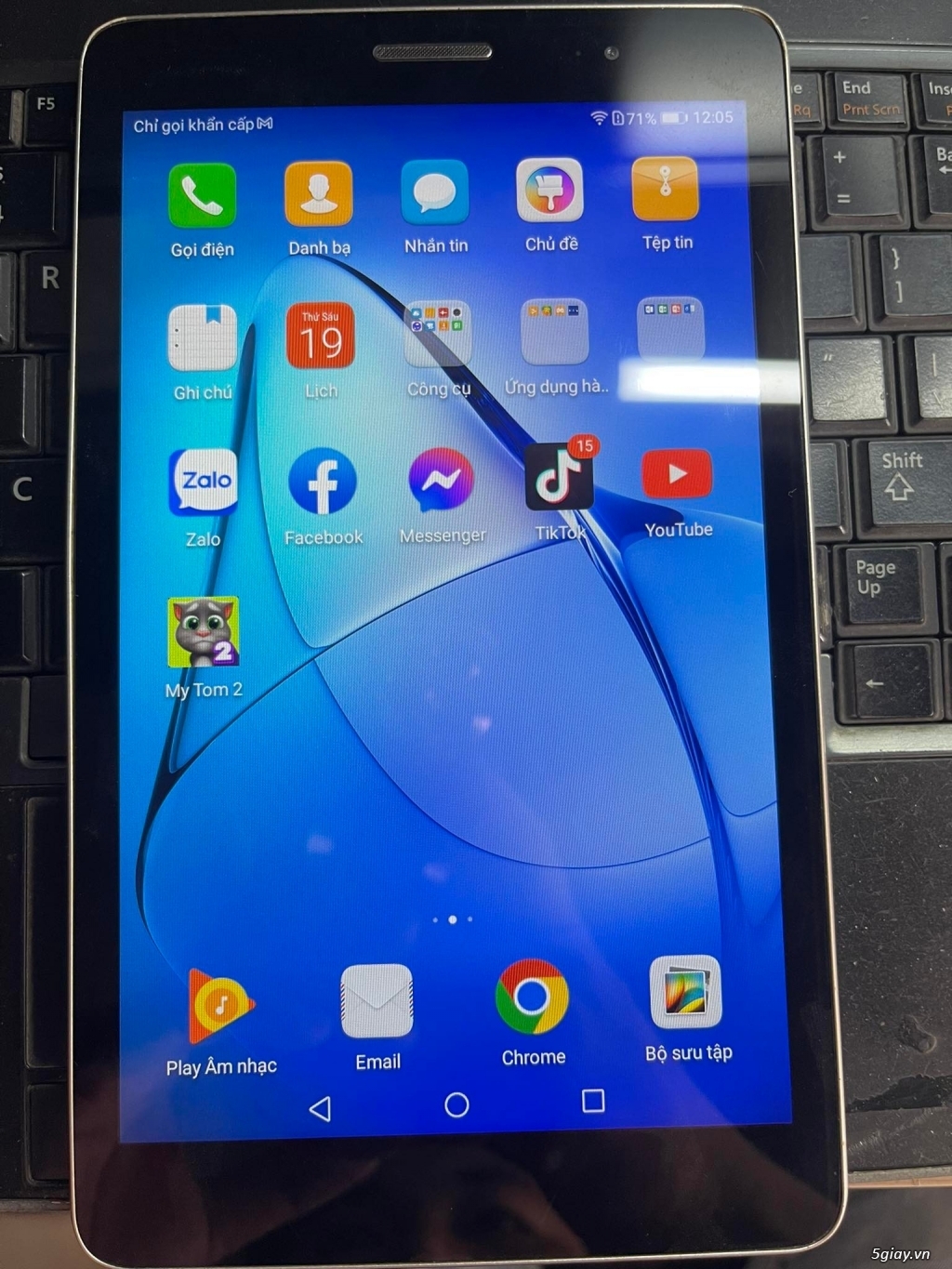 Huawei MediaPad T3 zin all màn hình sáng đẹp
