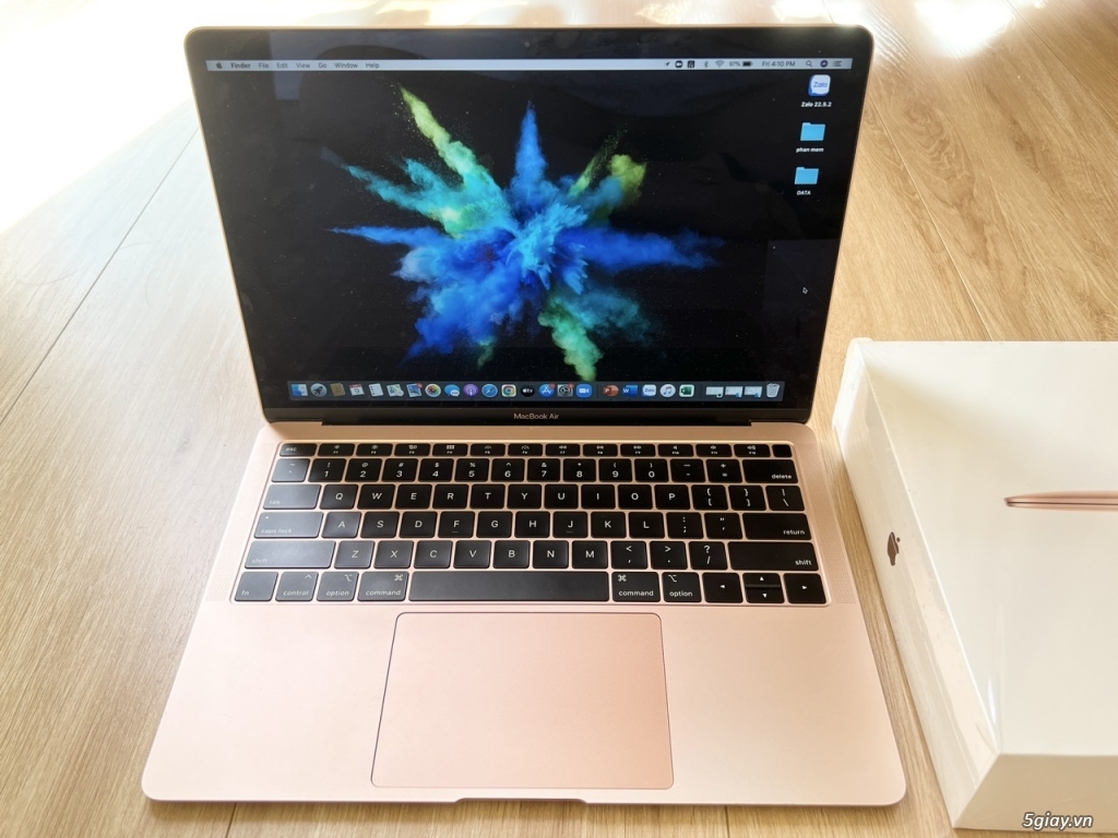 Cần bán: MacBook Air 2018 (mới 98%)