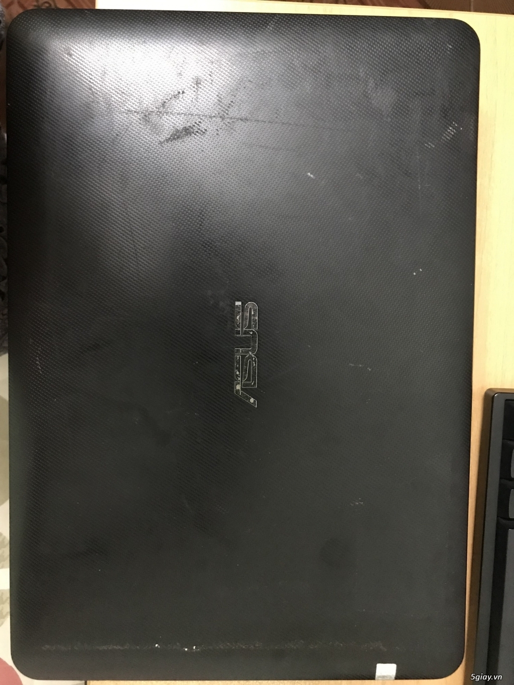 Laptop Asus F454L - 2
