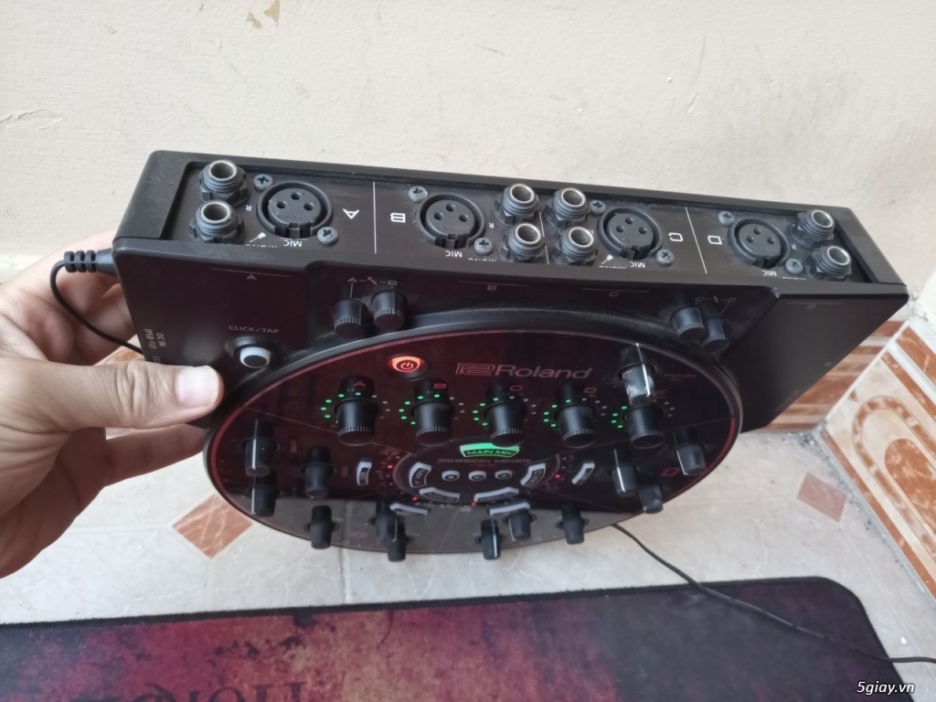 Mixer Soundcard Roland HS5 5giay
