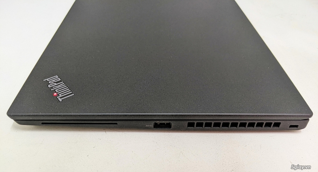 Laptop Thinkpad T14s Gen 2 AMD R5 5650U 16GB/512GB - 1
