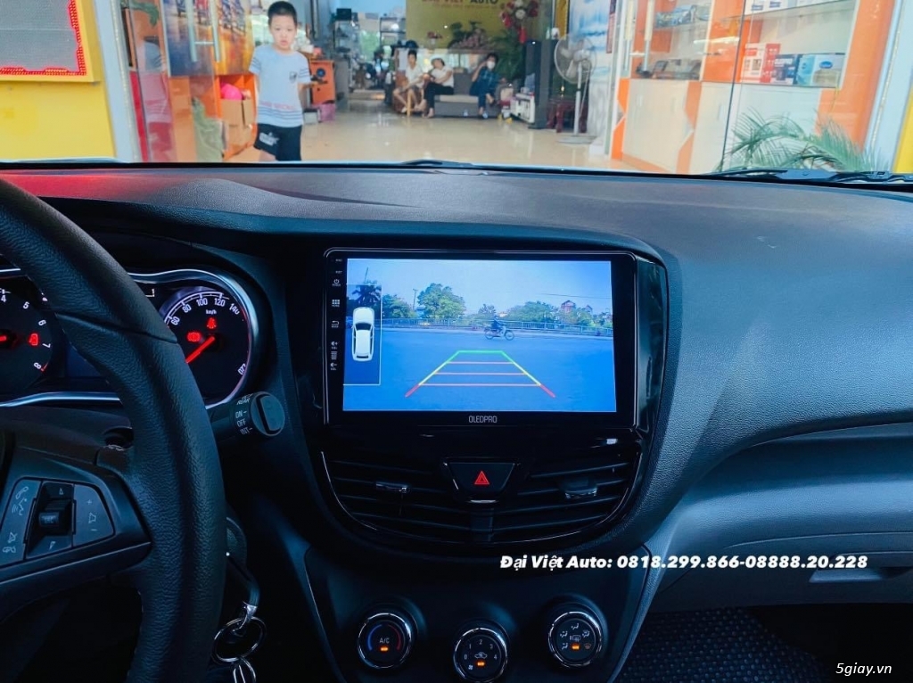 OLEDPRO A5 Màn Android chip 8 nhân tặng cam lùi AHD và cam Hành trình