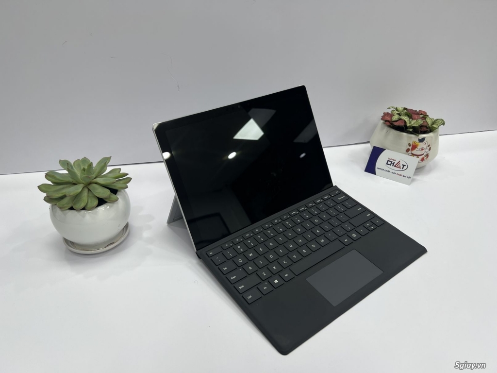 Top 10 Laptop 2in1 - màn cảm ứng, bàn phím có thể tháo rời, giá rẻ - 1