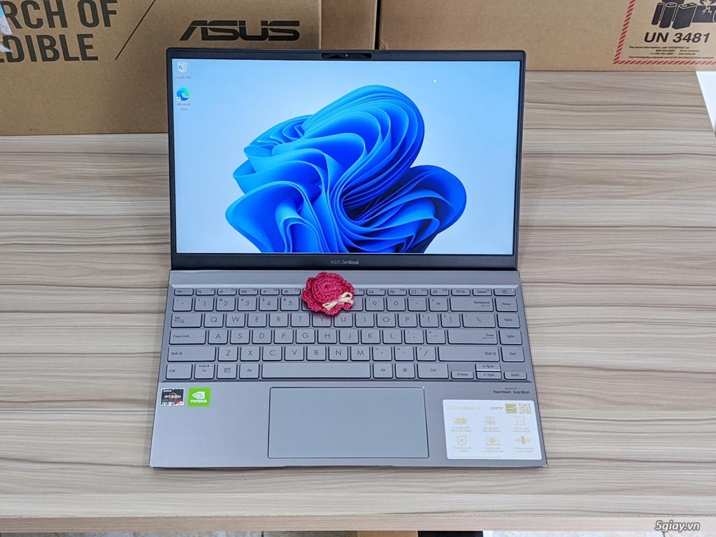 Asus zenbook Q408ug còn bảo hành
