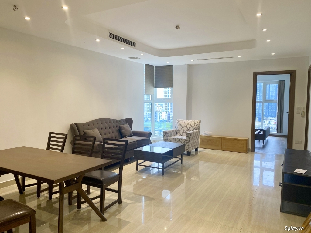 Elegant 3 bedroom in The Link 345 Ciputra Tay Ho