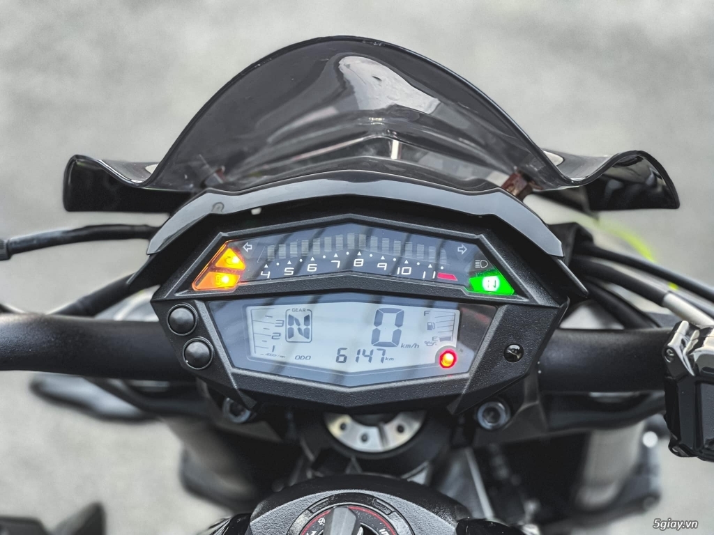 KAWASAKI Z1000R 2021 Chính Hãng New 100% - 3