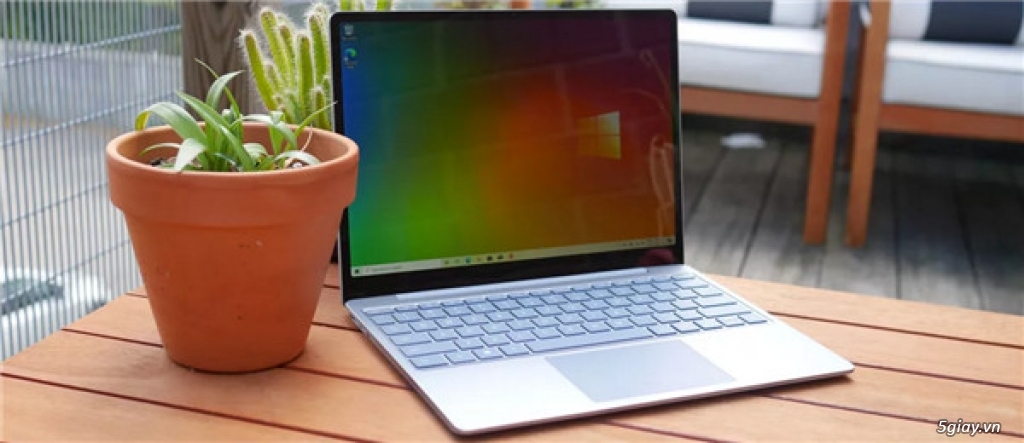 Trả góp laptop Surface Go cảm ứng giá chỉ 15,990K - 2