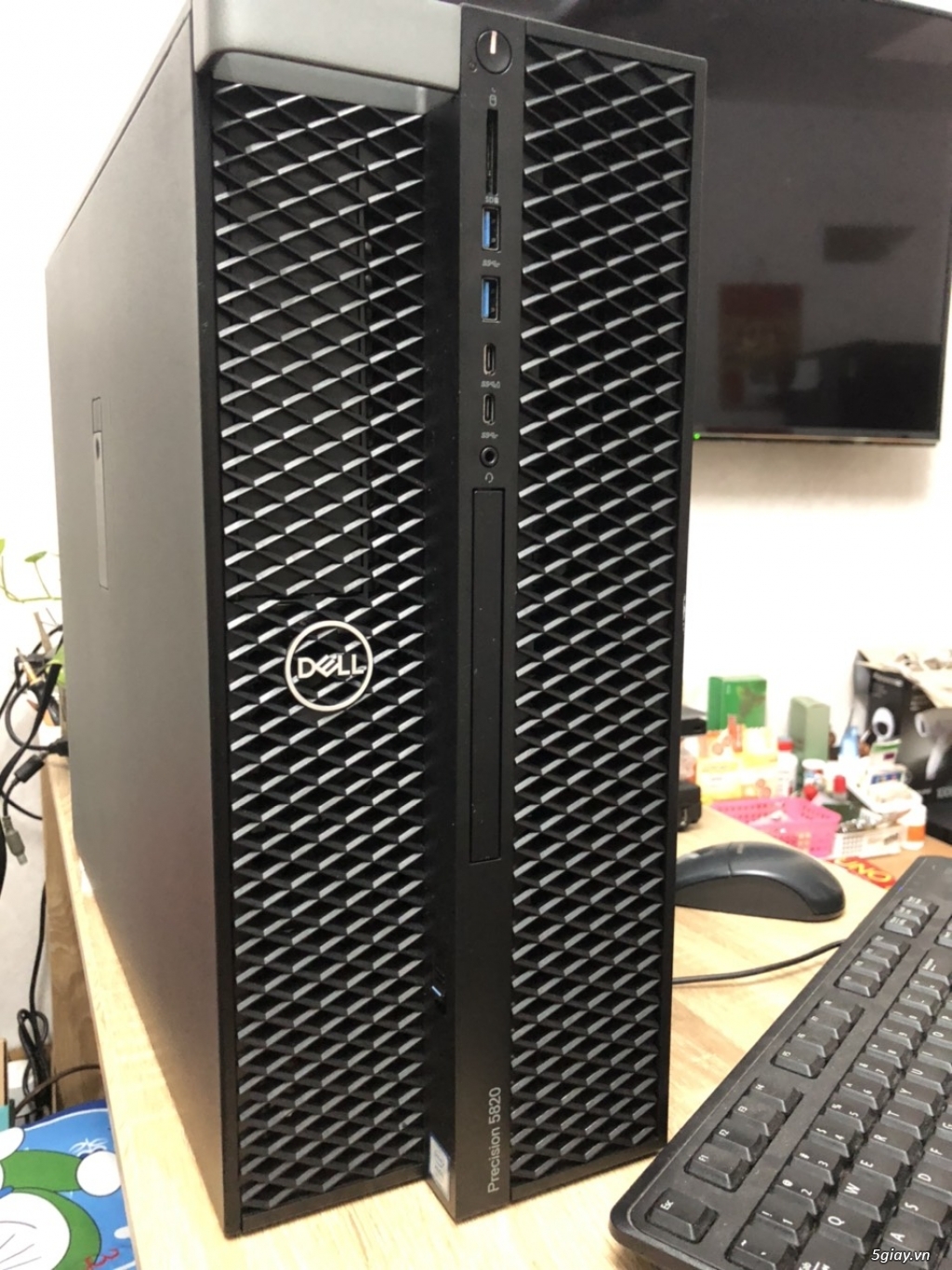 Máy trạm Dell Precision 5820 Tower Workstation (chuyên đồ họa)