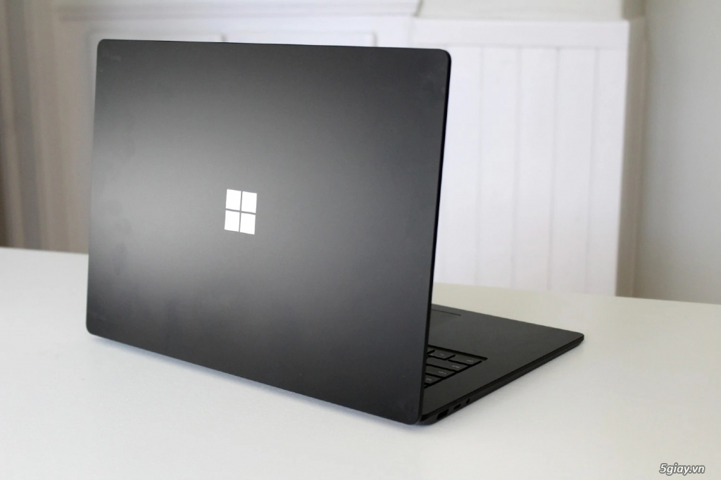 Laptop Surface 3 Core i5 1035G7 8GB 256GB 13.5'' QHD - 3
