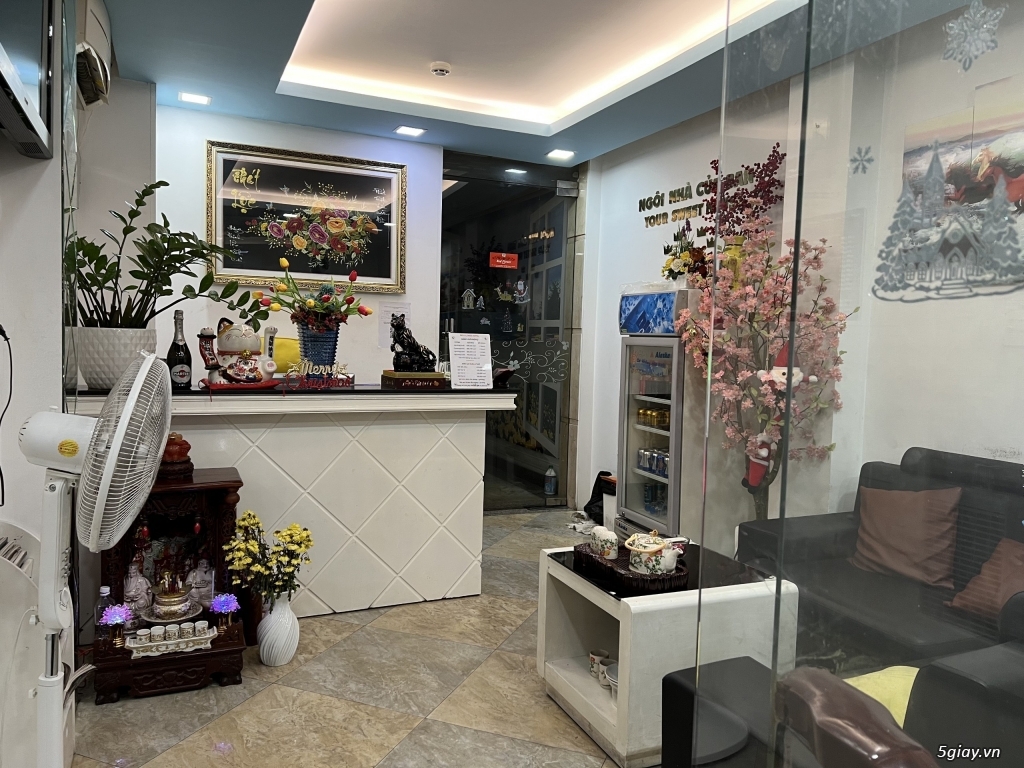 CHO THUÊ PHÒNG KHÁCH SẠN RED FLOWER - QUẬN 1 - 8