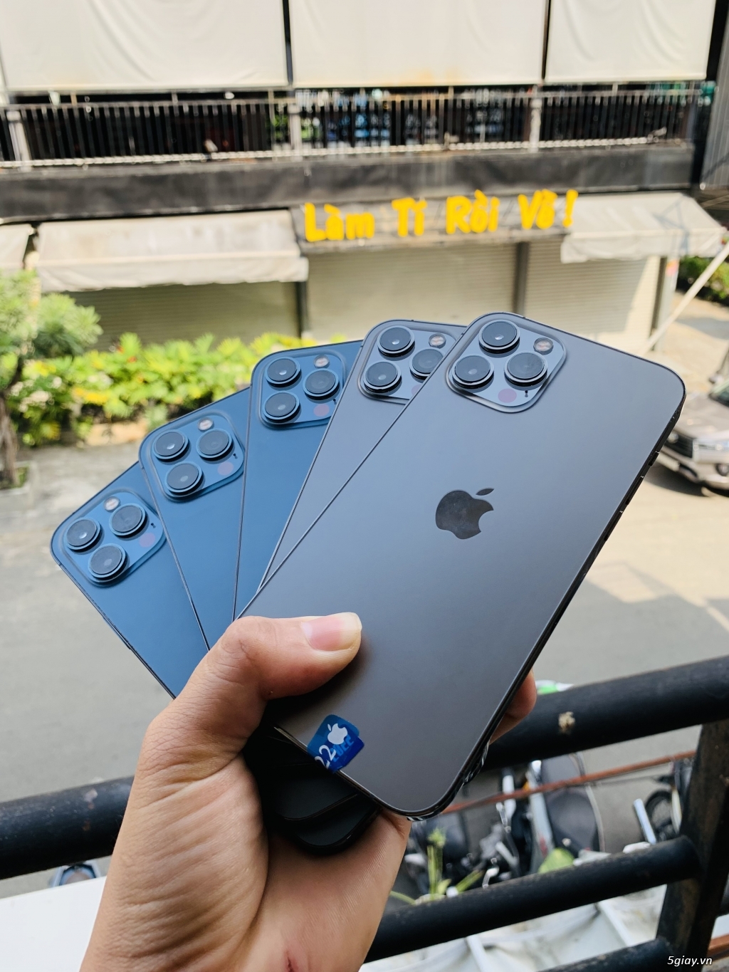 iPhone 12 PROMAX 256 Giá Rẻ Mùa Word Cup - 1