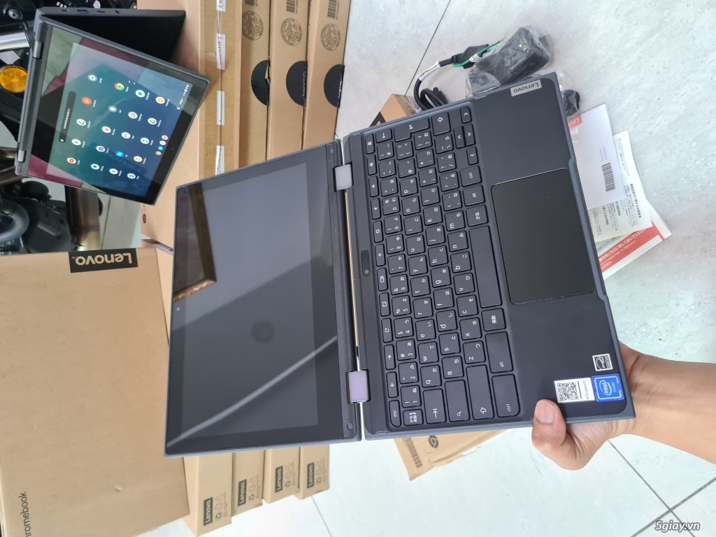 Laptop Lenovo Chromebook 300E, màn cảm ứng, gập xoay 360 độ - 4