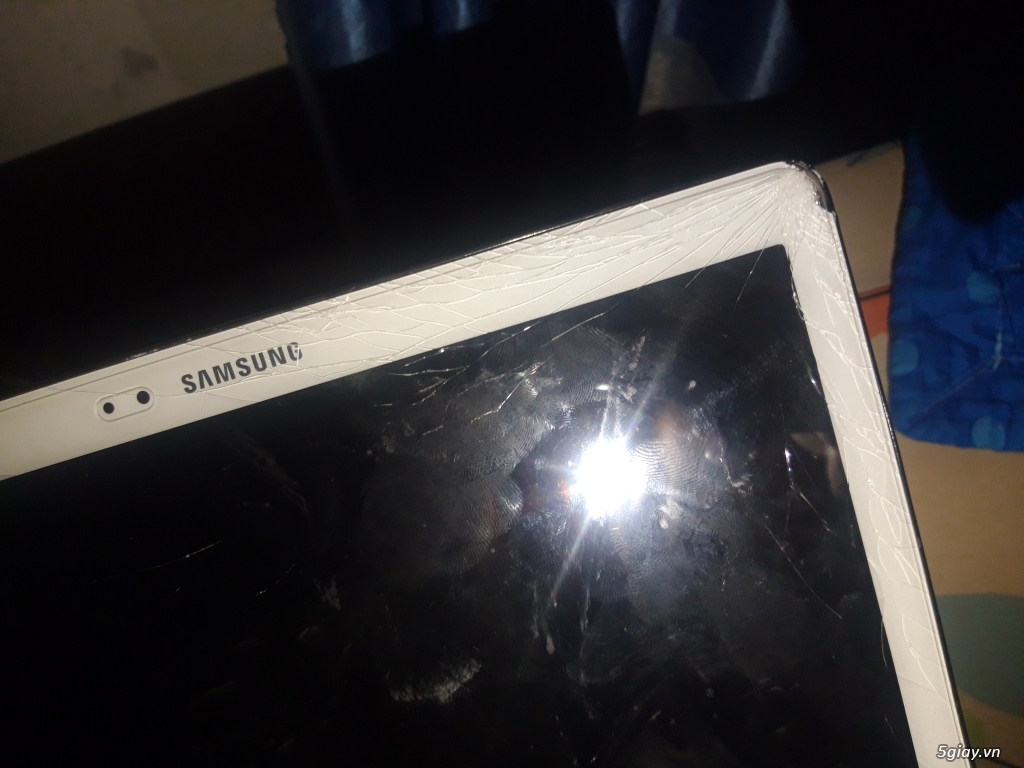 Ve chai galaxy tab note 10.1 2014 edition bể màn hình 5giay