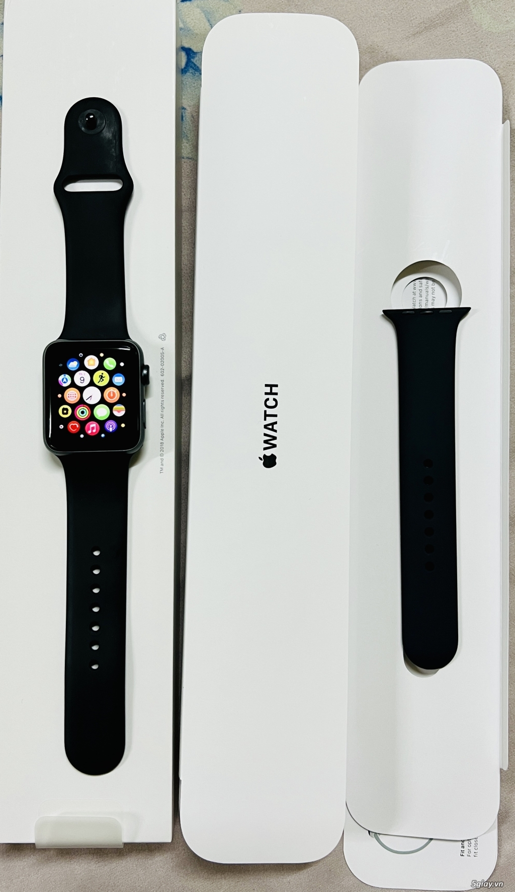Cần bán Apple Watch sr3 42mm đen- giá hạt dẽ - 1