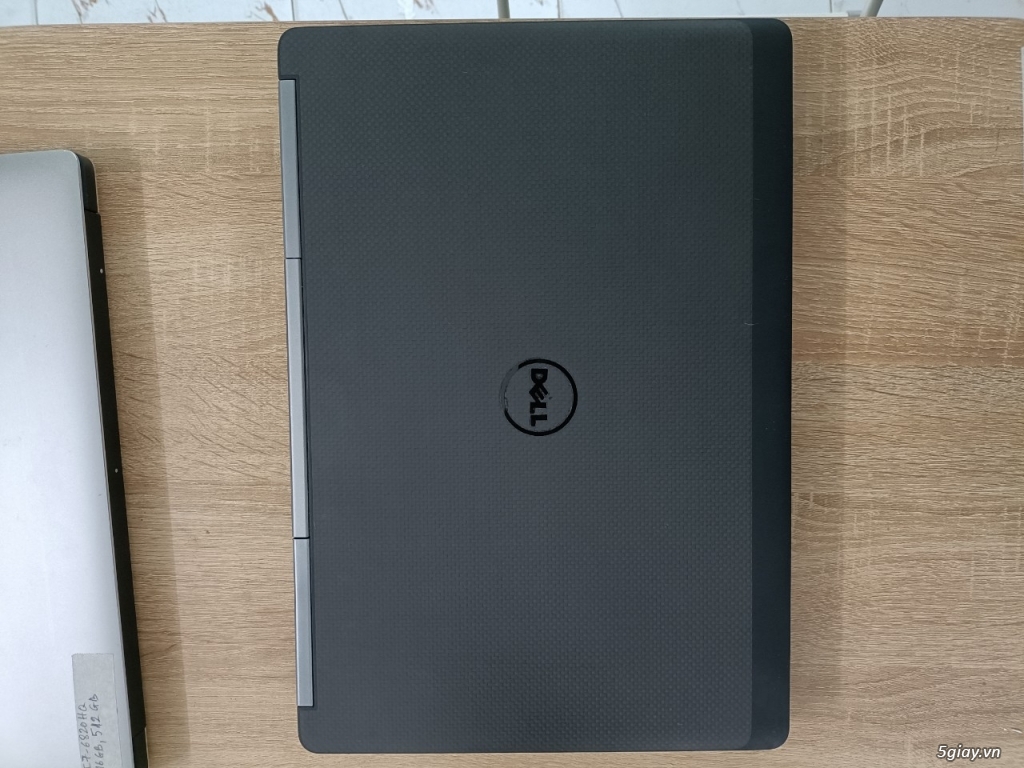 Dell Precision 7520 Core i7 giá siêu rẻ