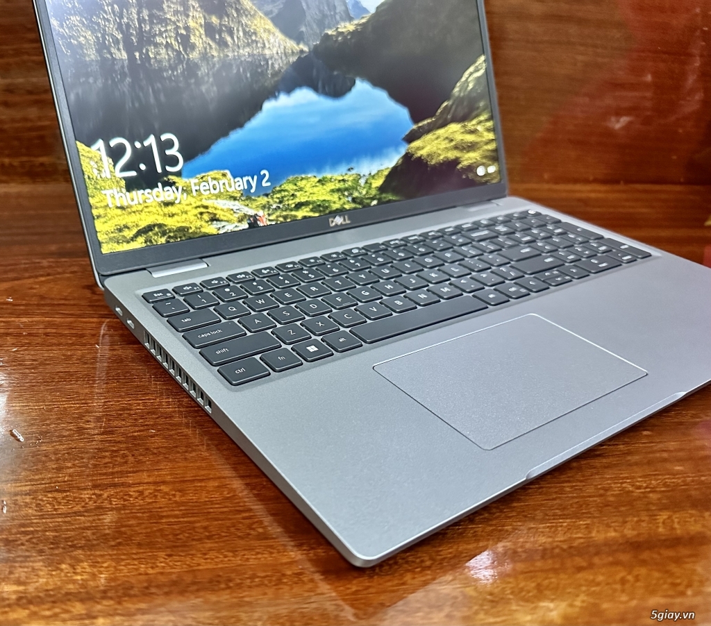 Dell Latitude 5530 15.6” Full HD | Core i5 1245U | Ram 16GB | SSD 256G - 9