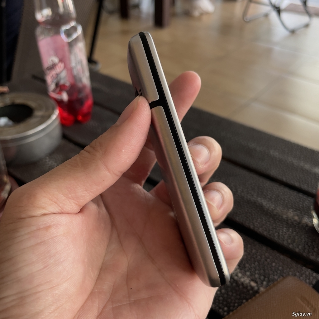 Cần bán nokia 6700 ruột zin lên vỏ new mới - 1