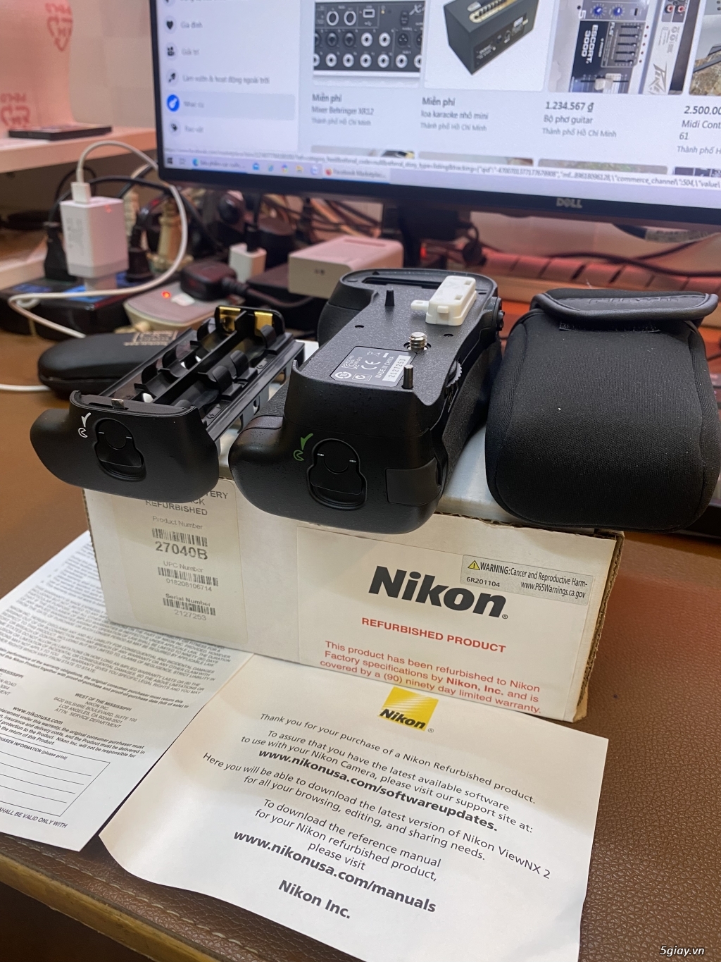 Grip Nikon MB-D12 cho máy D810/800