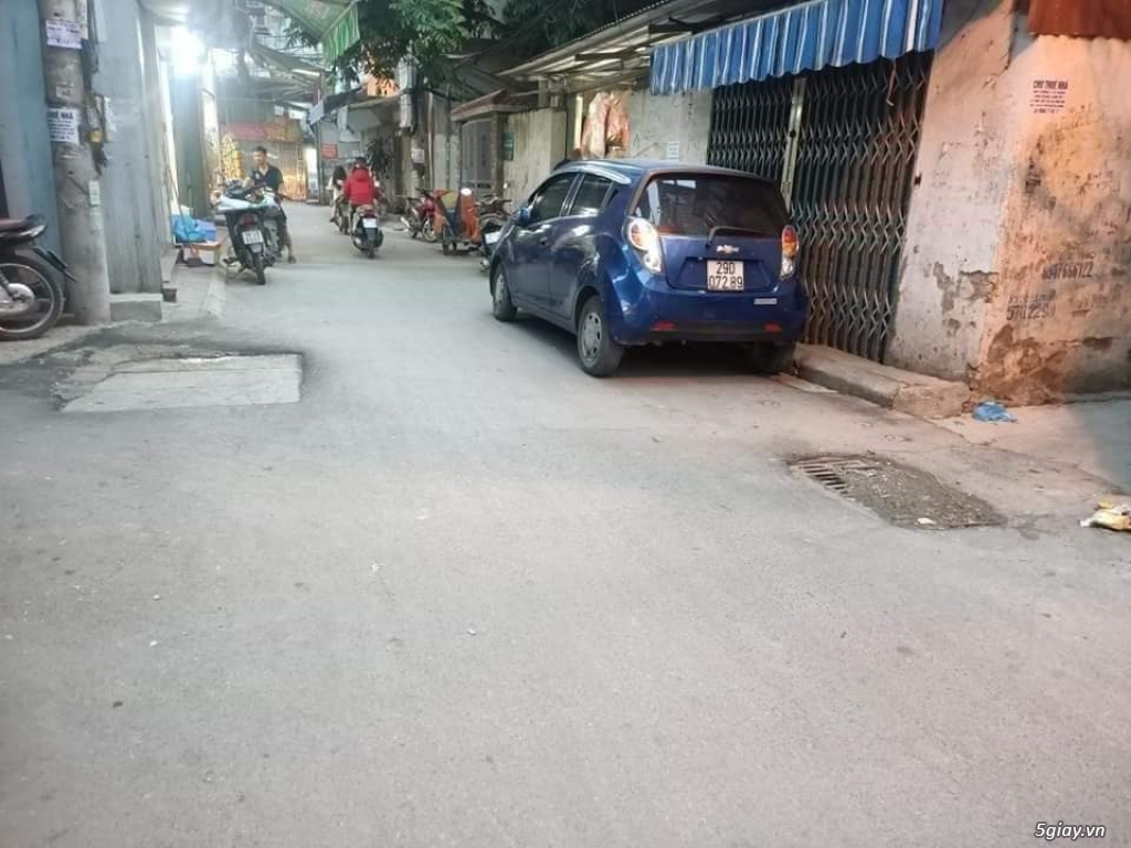 Bán nhà mới Ô TÔ ĐỖ CỬA ngõ 250 Tân Mai quận Hoàng Mai, DT40M2x5T