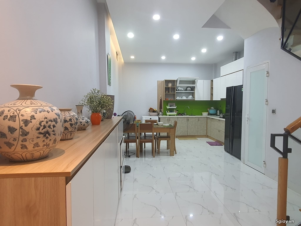 ĐẲNG CẤP - Ô TÔ TRÁNH - VỈA HÈ, ngõ 147B Tân Mai Hoàng Mai, 61M2x4T - 4