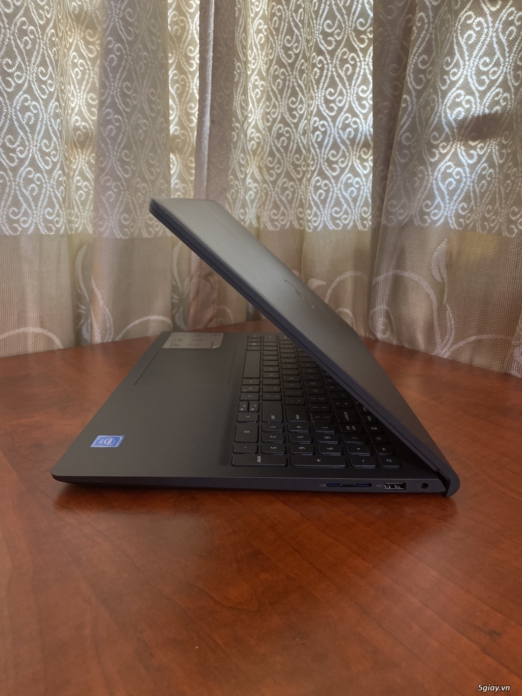 Dell Inspiron 15 3510 Mới 99% - 3