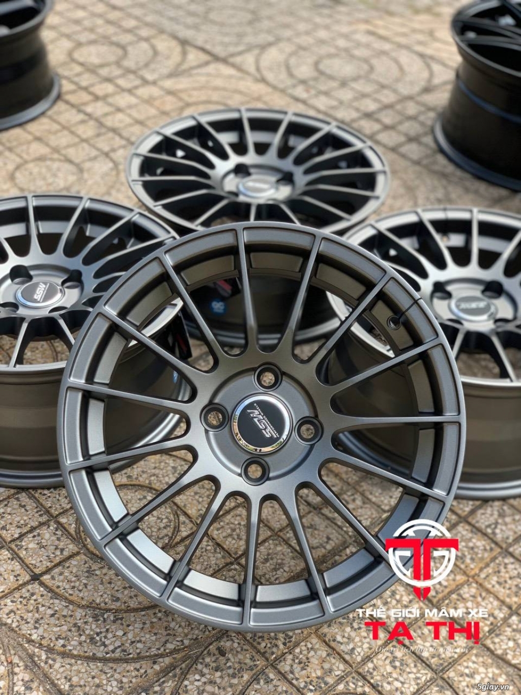 Mâm 15 inch Thái Lan đa chấu - 4